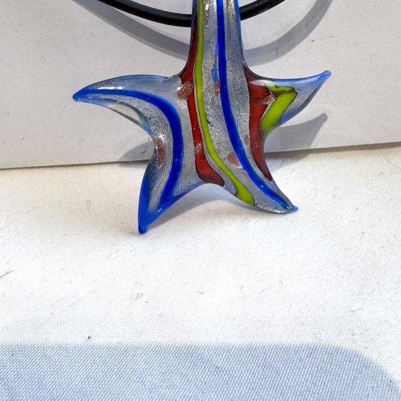 ๐ Vintage Murano Glass Starfish Pendant โ Handmade Italian Art Glass Magic! ๐ - Picture 10 of 16